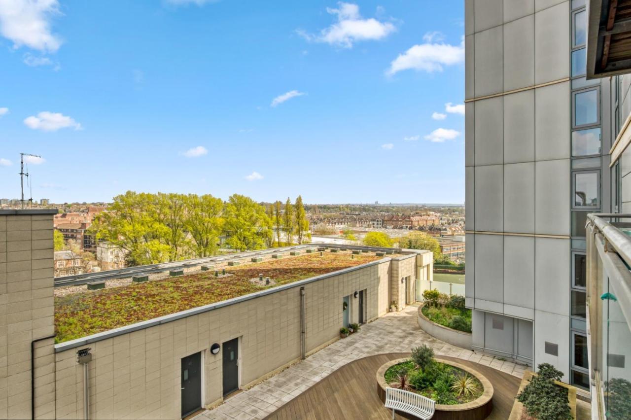 Delightful Apartment Wandsworth Лондон Экстерьер фото